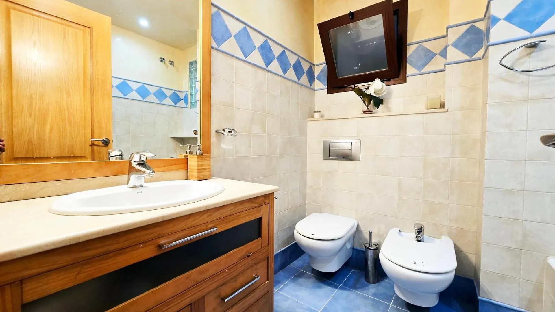 Aa Guest - The Orchid Center Eco Apartment Fuengirola 0*,